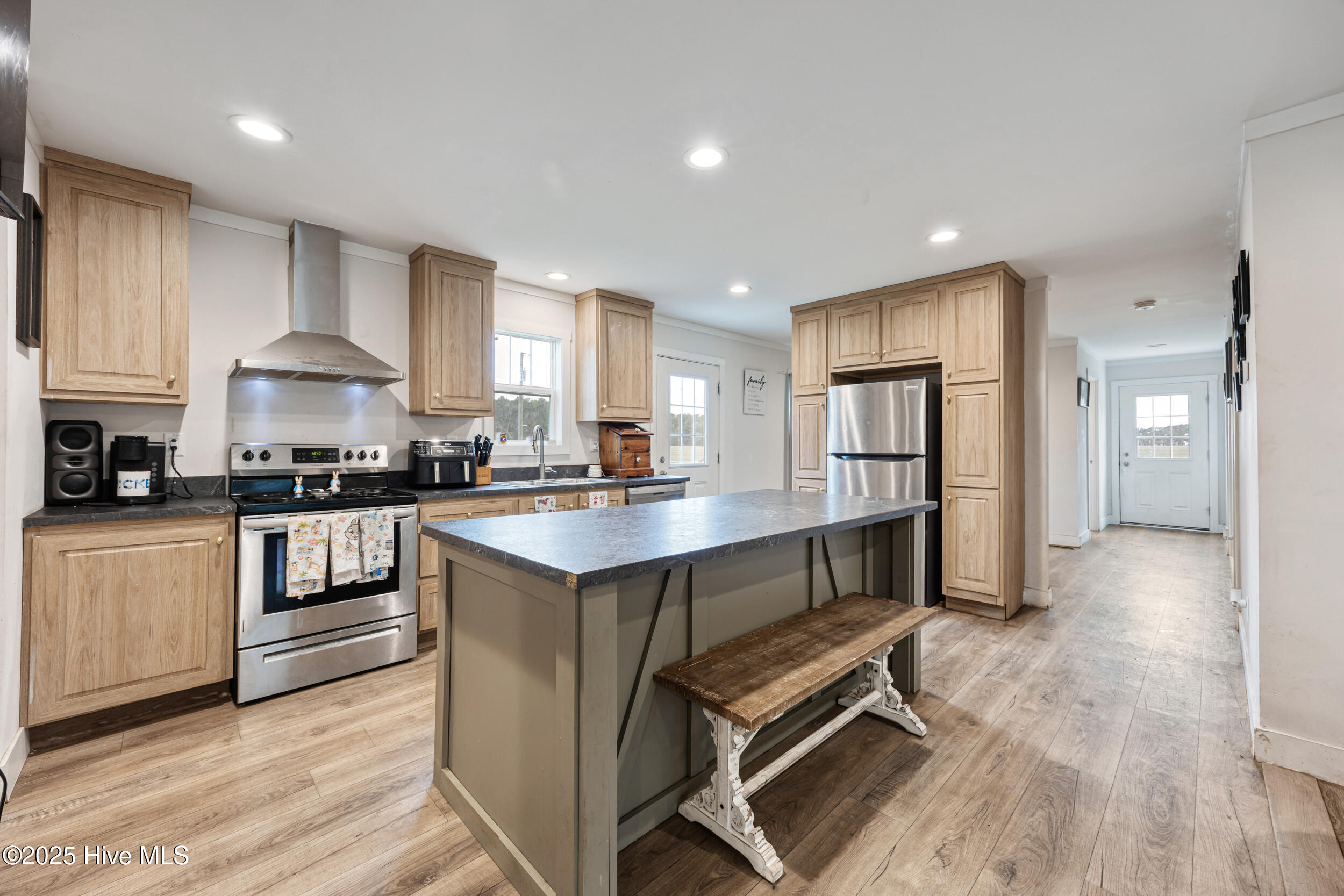 167 Country Club Road Camden, NC 27921 - Photo 3 of 26 Kitchen