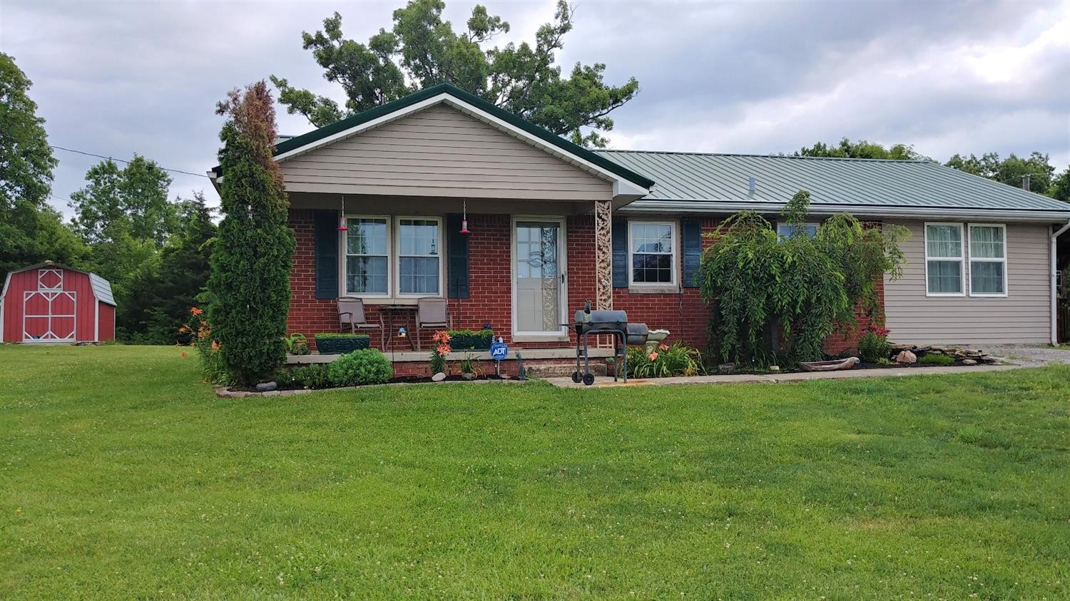 5453 Bohon Road Harrodsburg, KY 40330 - Photo 1 of 28 Photo 1