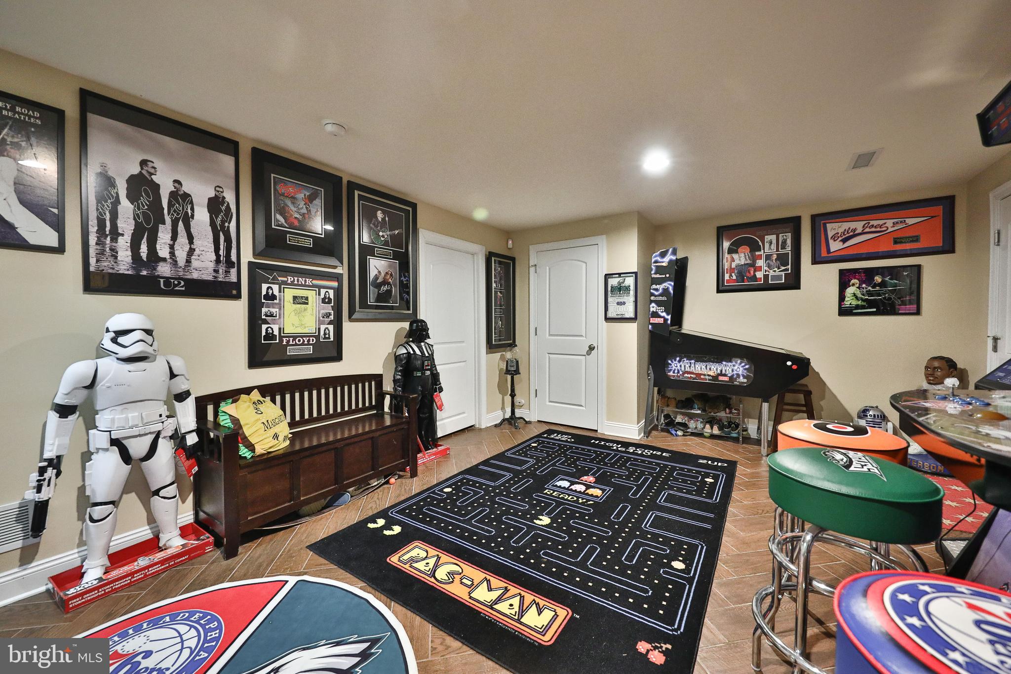 1639 Copper Beech Road Huntingdon Valley, PA 19006 - Photo 44 of 54 Arcade