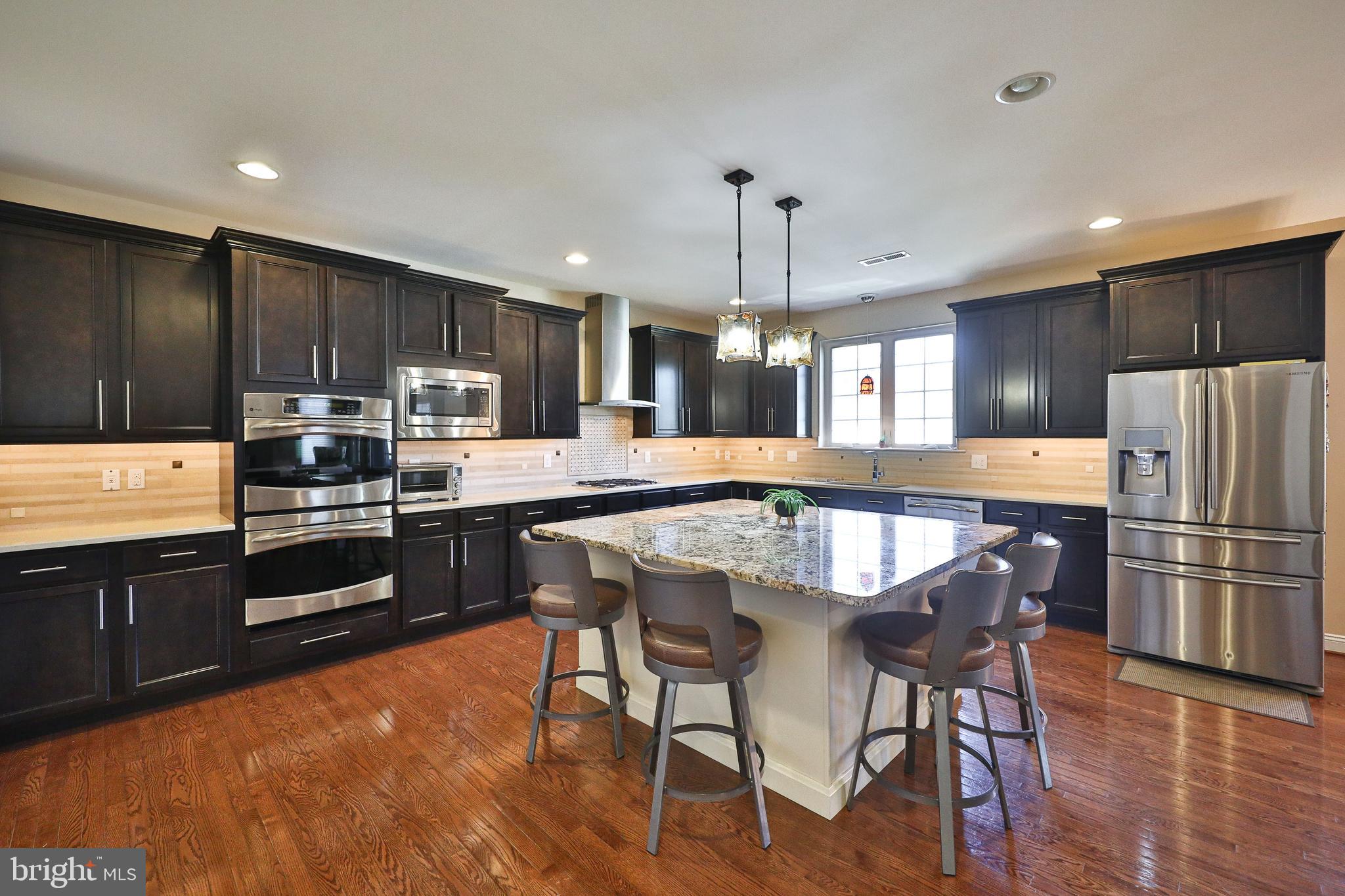 1639 Copper Beech Road Huntingdon Valley, PA 19006 - Photo 6 of 54 Gourmet Kitchen