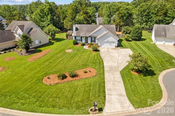 $389,000 | 4425 Derbyshire Lane, Matthews, NC 28104