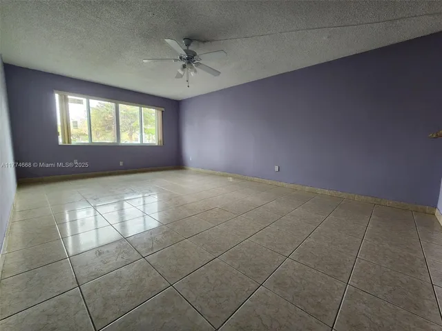$170,000 | 14830 Naranja Lakes Boulevard, Unit A1A, Homestead, FL 33032