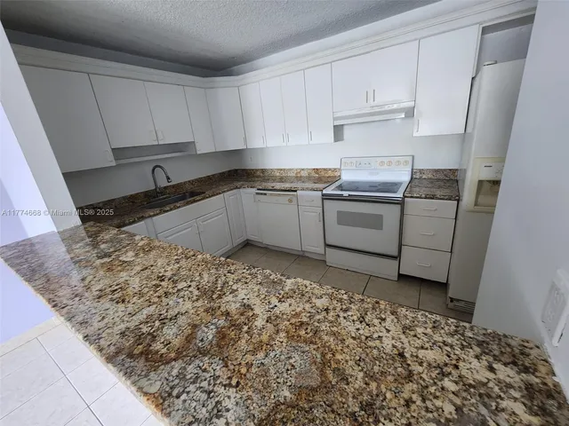 $170,000 | 14830 Naranja Lakes Boulevard, Unit A1A, Homestead, FL 33032