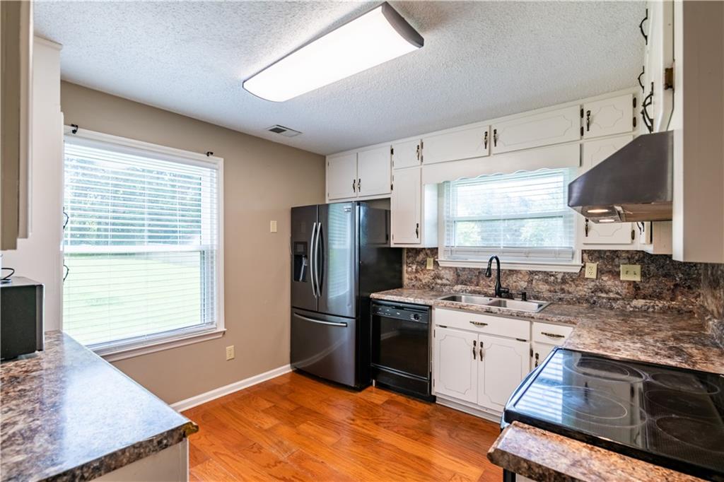 11058 Hunters Lane Hampton, GA 30228 - Photo 14 of 57