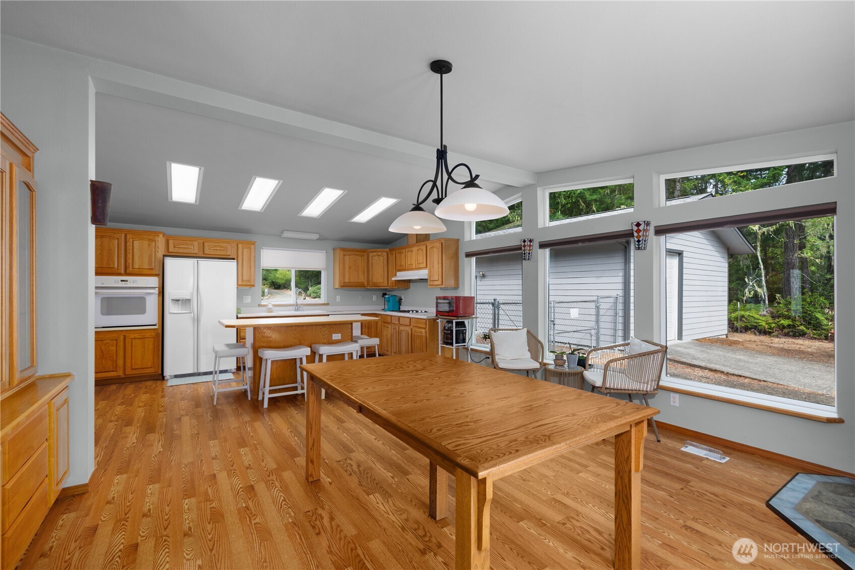 370 East Strong Road Shelton, WA 98584 - Photo 5 of 40 Gallery Image 5