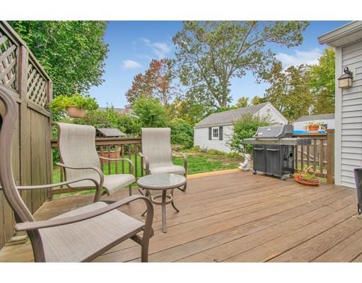 262 Abbott Street Springfield, MA 01118 - Photo 35 of 37