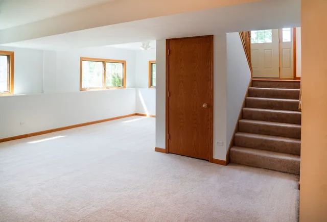 $389,990 | 38815 North Broadway Avenue, Antioch, IL 60002