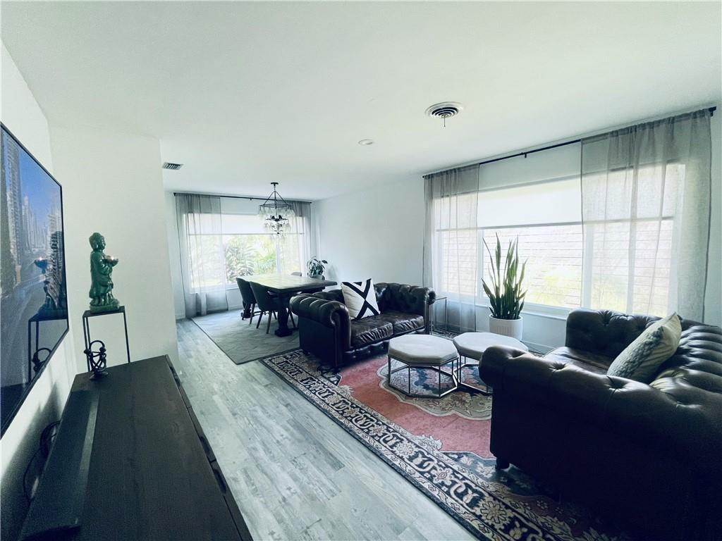 975 Southwest 12th Terrace Boca Raton, FL 33486 - Photo 11 of 25 Photo 11