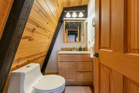 $720,000 | 14258 Glacier View Drive, Truckee, CA 96161