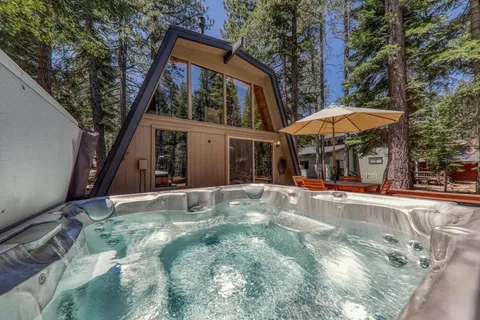 $720,000 | 14258 Glacier View Drive, Truckee, CA 96161