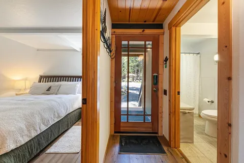 $720,000 | 14258 Glacier View Drive, Truckee, CA 96161