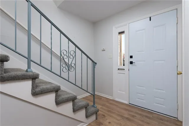 $385,000 | 9604 Nieman Place, Overland Park, KS 66214