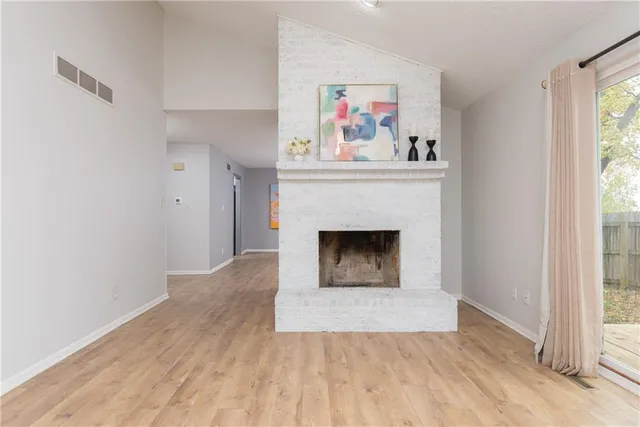 $379,000 | 9604 Nieman Place, Overland Park, KS 66214