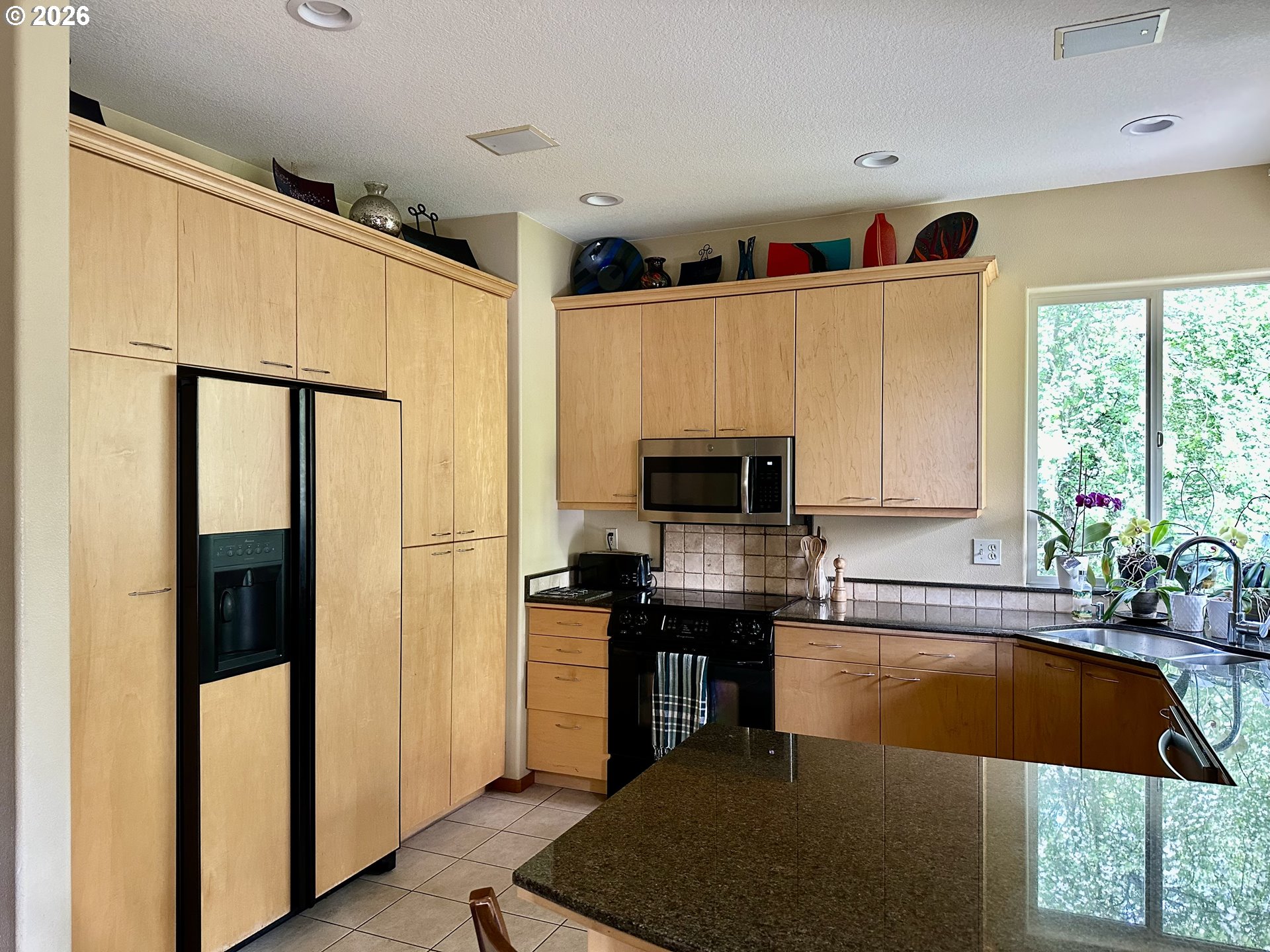 11450 Southwest Capitol Highway Portland, OR 97219 - Photo 14 of 45
