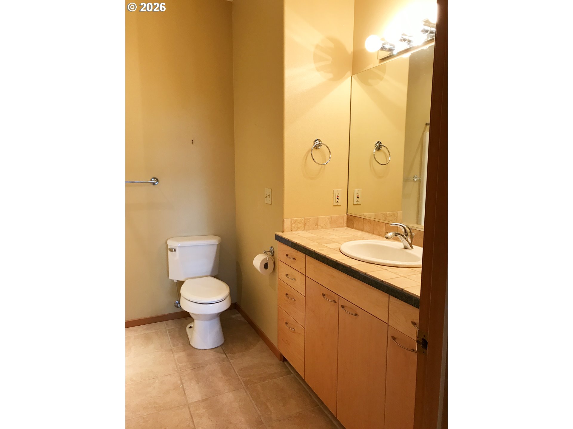 11450 Southwest Capitol Highway Portland, OR 97219 - Photo 21 of 45