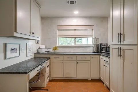 $775,000 | 4325 Elmwood Drive, Benbrook, TX 76116