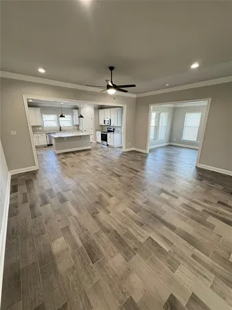 $2,500 | 747 Crewe Lane, Bossier City, LA 71111