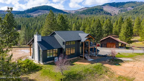 $2,495,000 | 3693 South Puma Drive, Coeur D'Alene, ID 83814