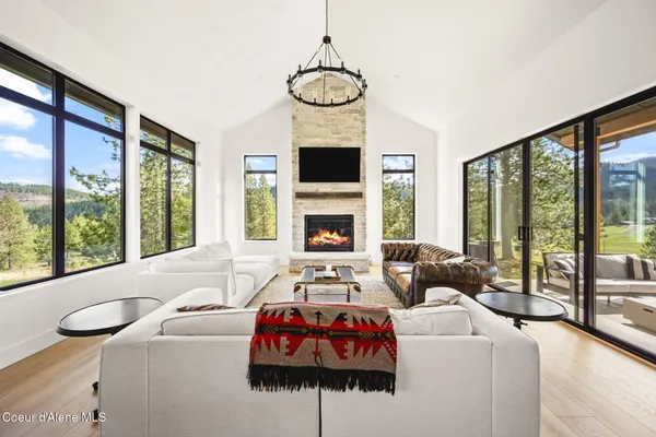 $2,495,000 | 3693 South Puma Drive, Coeur D'Alene, ID 83814