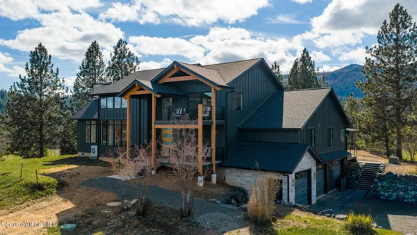 $2,495,000 | 3693 South Puma Drive, Coeur D'Alene, ID 83814