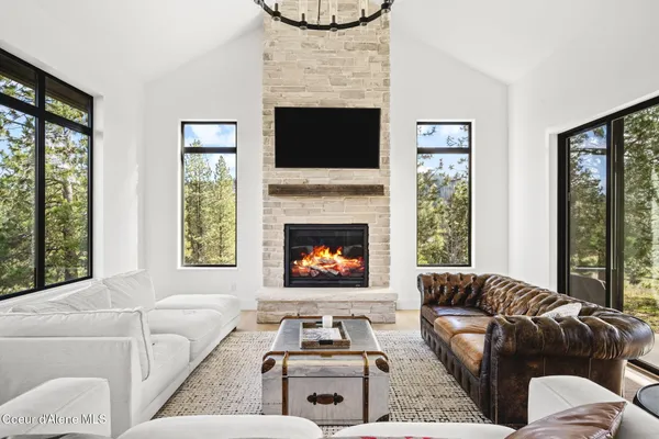 $2,495,000 | 3693 South Puma Drive, Coeur D'Alene, ID 83814