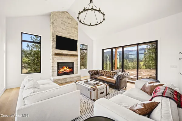 $2,495,000 | 3693 South Puma Drive, Coeur D'Alene, ID 83814