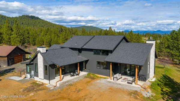 $2,495,000 | 3693 South Puma Drive, Coeur D'Alene, ID 83814