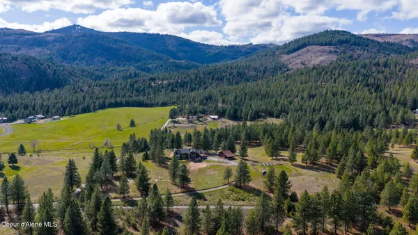 $2,495,000 | 3693 South Puma Drive, Coeur D'Alene, ID 83814