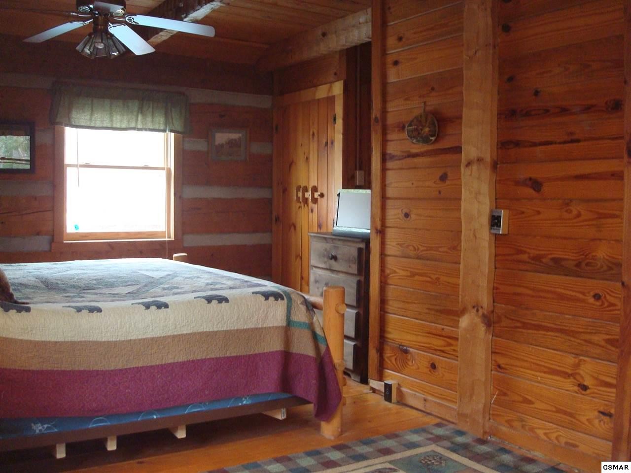 2231 Hidden Mountain Road, Unit SPLENDIDISOLATION Sevierville, TN 37876 - Photo 22 of 27 Gallery Image 22