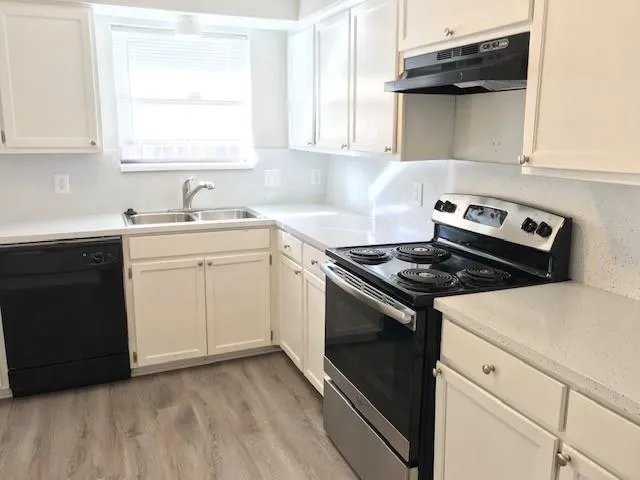 $1,495 | 408 Signal Hill Court North, Unit 410, Fort Worth, TX 76112