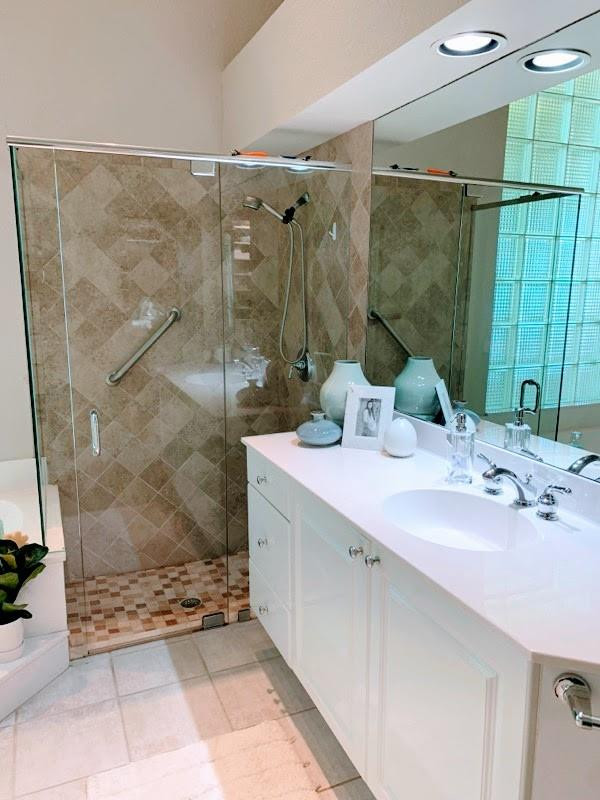 6498 Northwest 42nd Way Boca Raton, FL 33496 - Photo 15 of 31 Master Bath