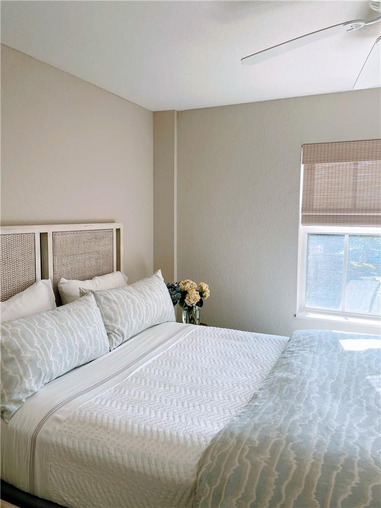 6498 Northwest 42nd Way Boca Raton, FL 33496 - Photo 24 of 31 Guest Bedroom
