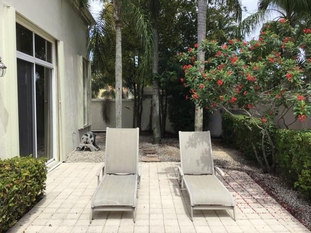 6498 Northwest 42nd Way Boca Raton, FL 33496 - Photo 27 of 31 Patio