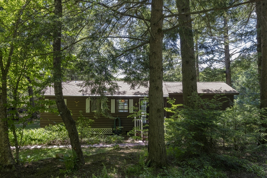 27 Pond Hill Road Goshen, MA 01096 - Photo 4 of 40