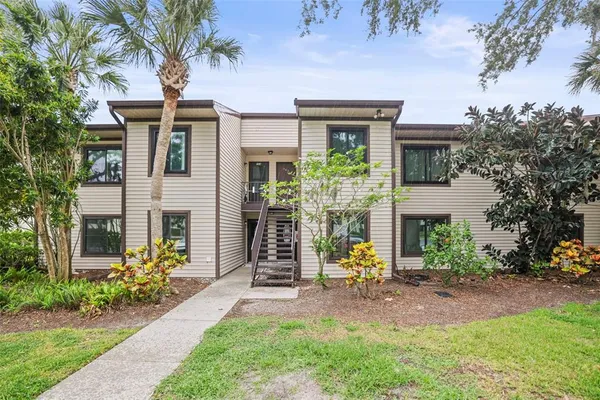 $165,000 | 358 Moorings Cove Drive, Unit 4B, Tarpon Springs, FL 34689