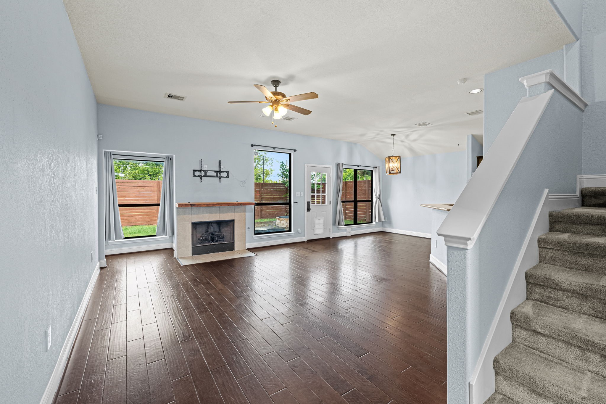 5102 Hardy Street Houston, TX 77009 - Photo 6 of 24