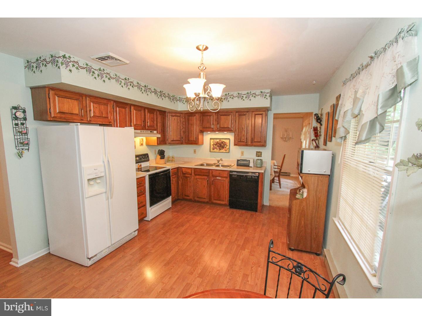 52 Spring Road Boyertown, PA 19512 - Photo 2 of 24 Gallery Image 2