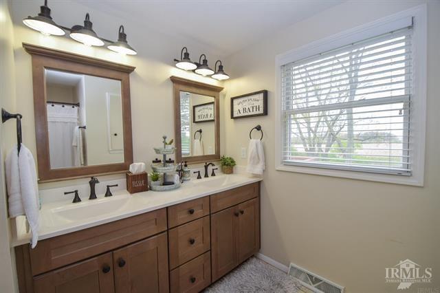 1106 East Cooper Road Muncie, IN 47303 - Photo 21 of 32 Gallery Image 21