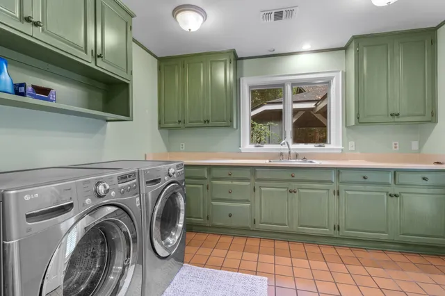 $1,595,000 | 3418 Lakeshore Drive, Tallahassee, FL 32312