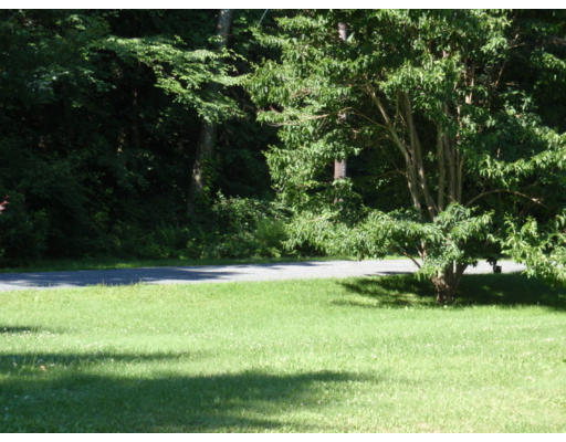 488 Montague Road Amherst, MA 01002 - Photo 20 of 22