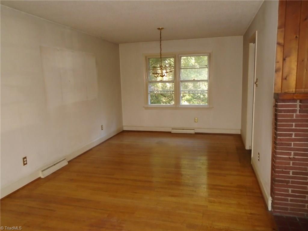 1118 Rustic Road Greensboro, NC 27410 - Photo 3 of 11 Gallery Image 3