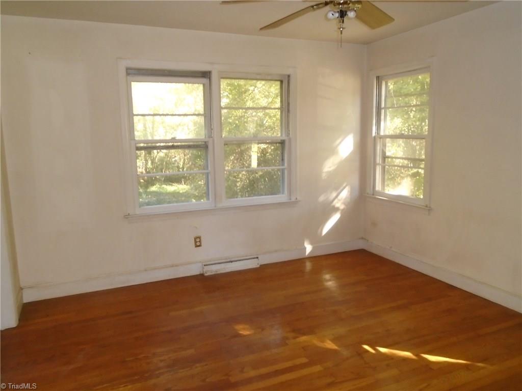 1118 Rustic Road Greensboro, NC 27410 - Photo 8 of 11 Gallery Image 8