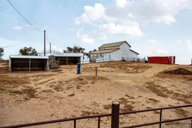 $850,000 | 17754 County Road JJ, Fort Morgan, CO 80701