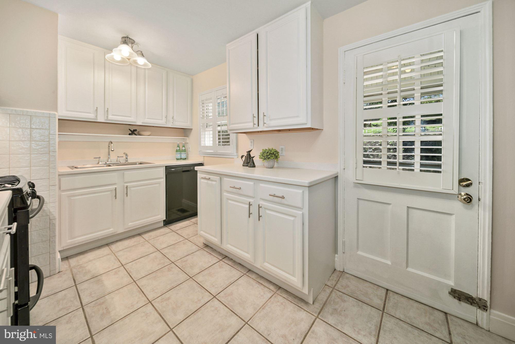 3008 Fayette Road Kensington, MD 20895 - Photo 10 of 26 Gallery Image 10