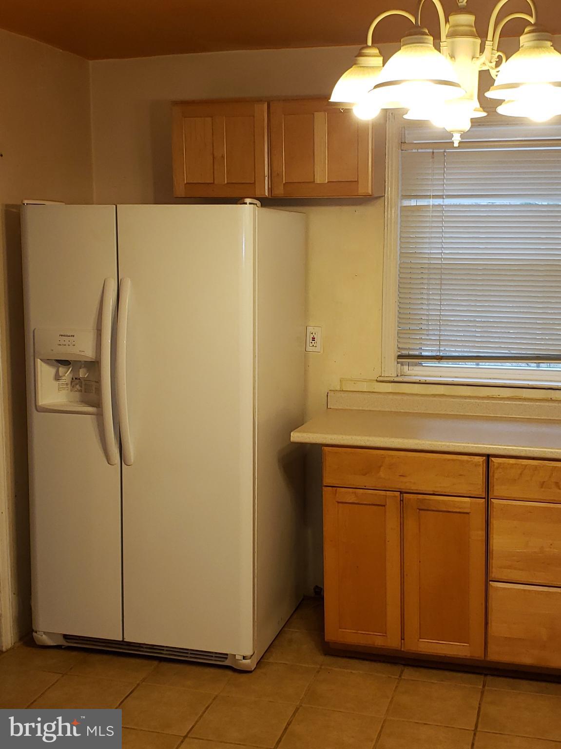 3603 Sussex Road Baltimore, MD 21207 - Photo 9 of 12