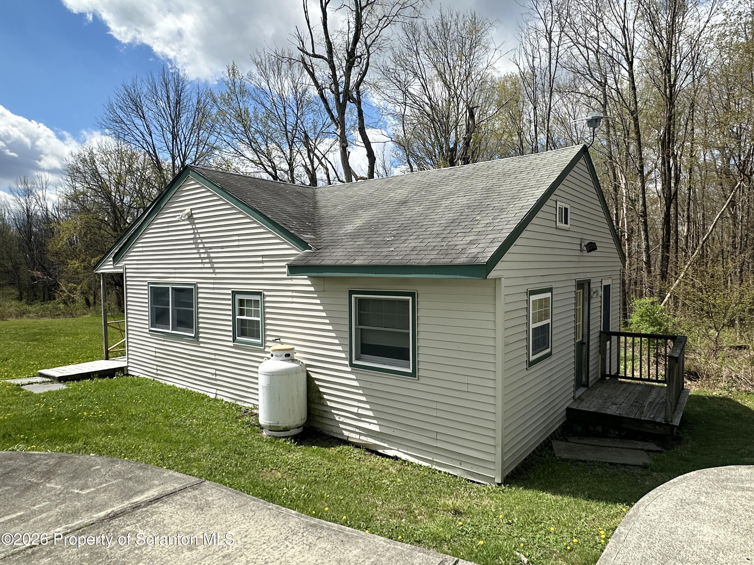 377 Shafer Road Thompson, PA 18465 - Photo 3 of 17 Side