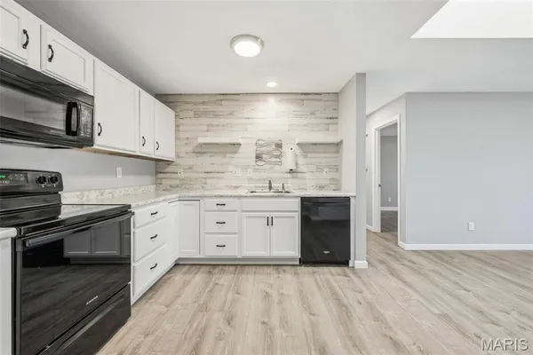 $124,900 | 1442 Summergate Parkway, Unit S, St. Charles, MO 63303