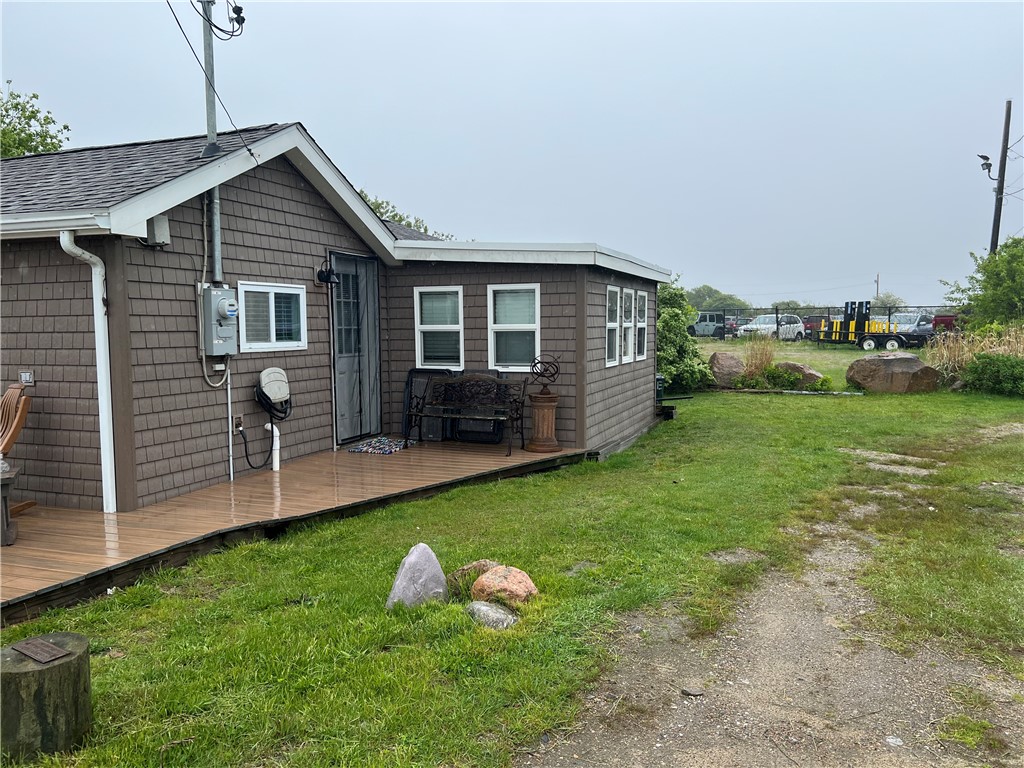 271 Great Island Road Narragansett, RI 02882 - Photo 4 of 36
