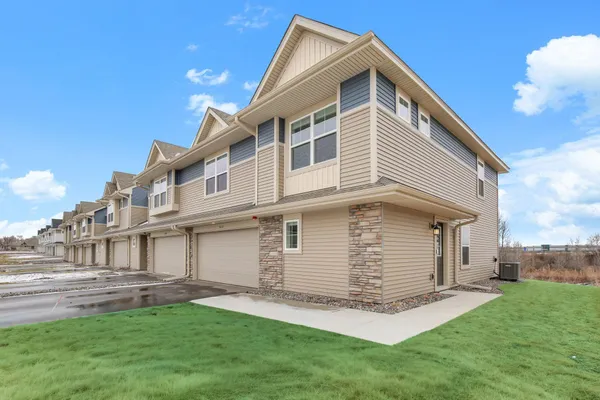 $349,900 | 8120 149th Lane Northwest, Anoka, MN 55303