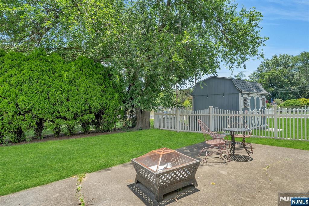 726 Saddle River Road Saddle Brook, NJ 07663 - Photo 29 of 32